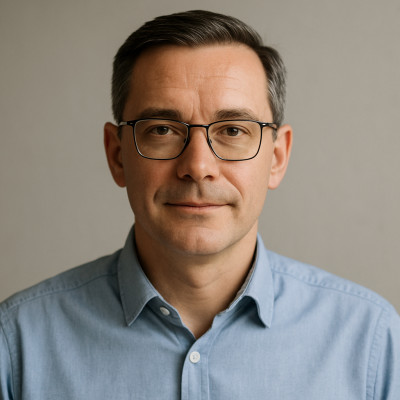 Matthias W.